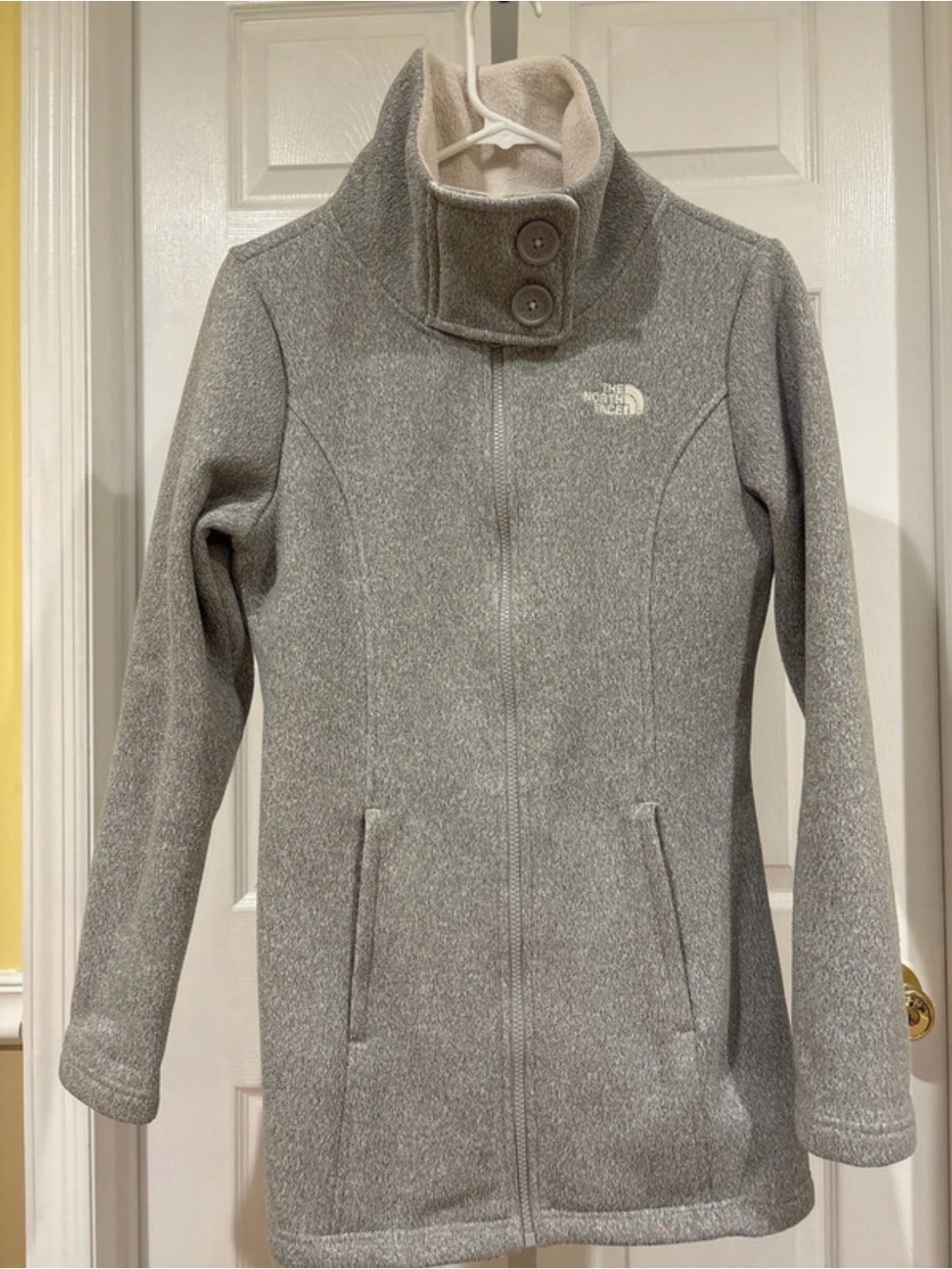The North Face Women's Gray Fleece Jacket
